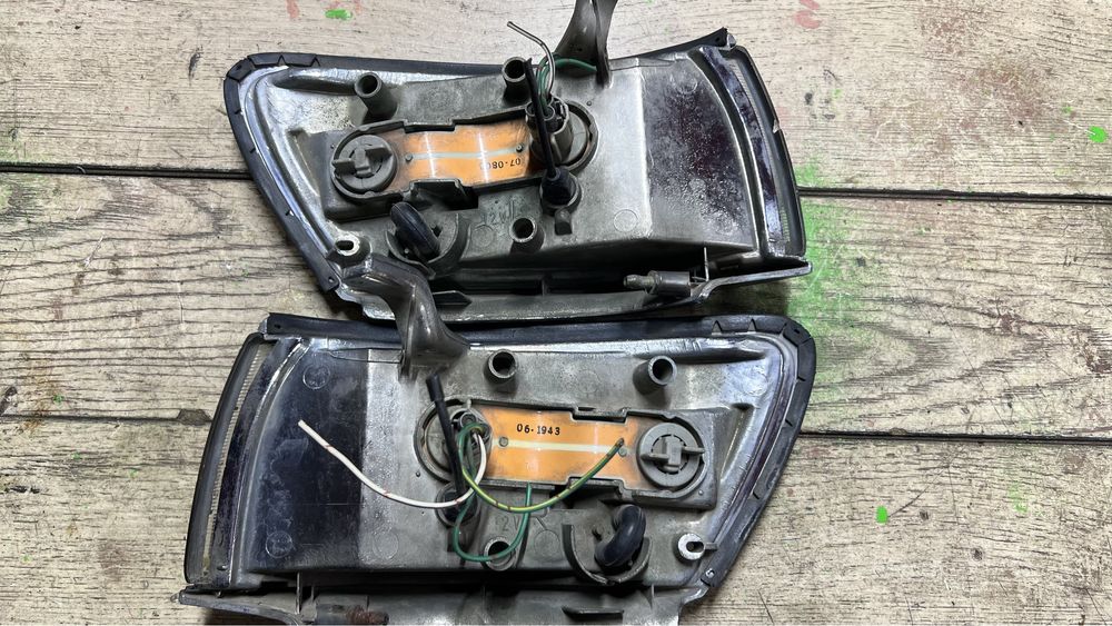 Поворотники Тойота Спринтер Кариб