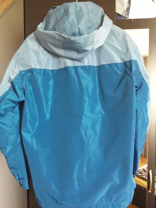 Jachetă de ploaie bonPrix