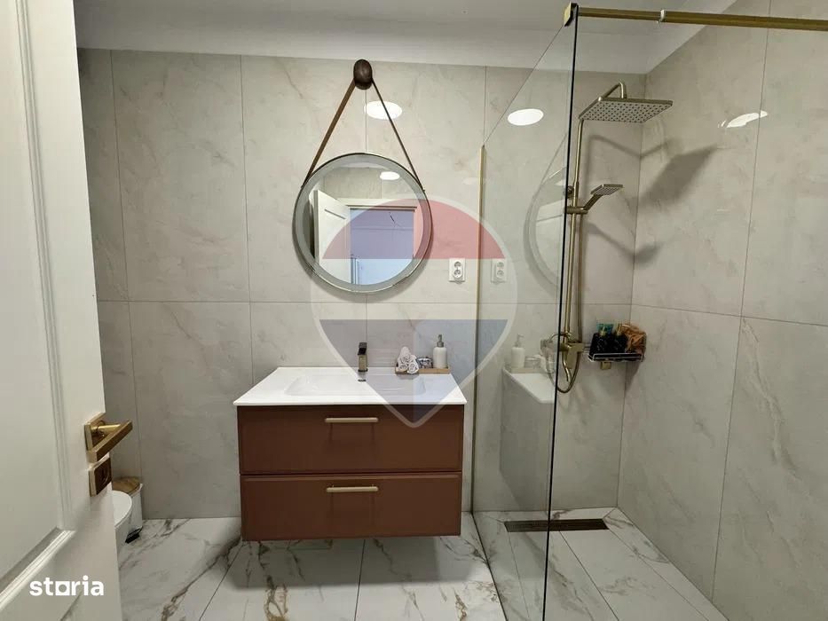 Vand apartament cu 2 camere, etaj intermediar, Floresti