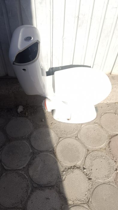 унитаз для сарай