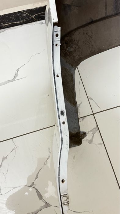 Продаю бампер на равон Р3