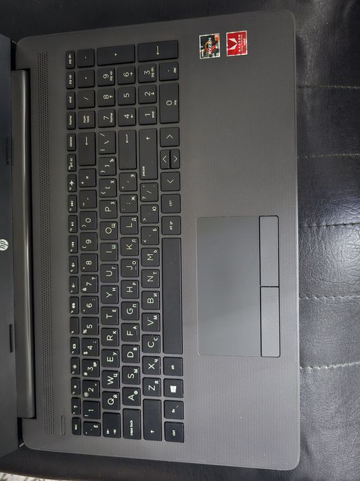 Ноутбук HP в отличном состоянии