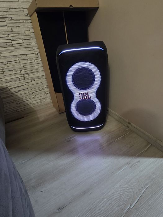JBL partybox 320