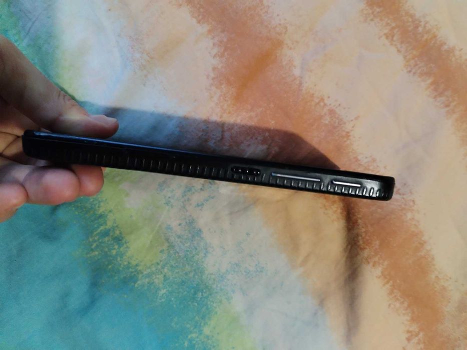 Motorola Defy - Може да се ползва, чисто нова батерия!