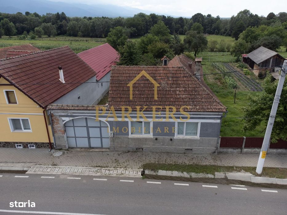 Casa de vanzare in zona de munte in localitatea Lisa