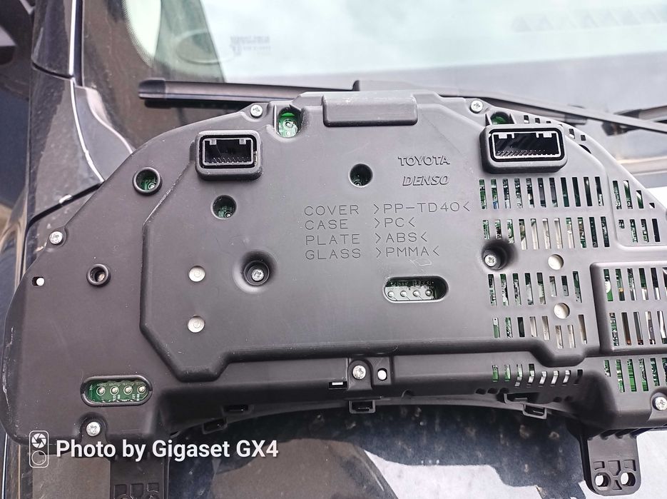 Ceasuri ceas bord Lexus IS automatic