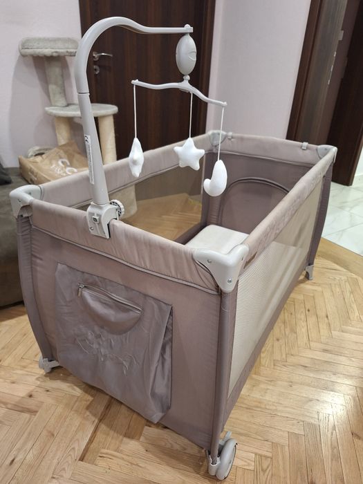 Кошара за спане и игра Chipolino Bella