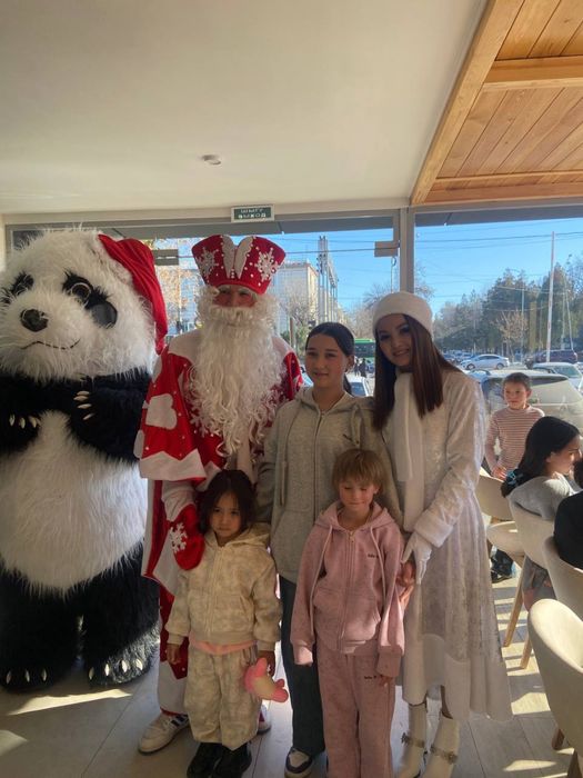 Дед Мороз и Снегурочка