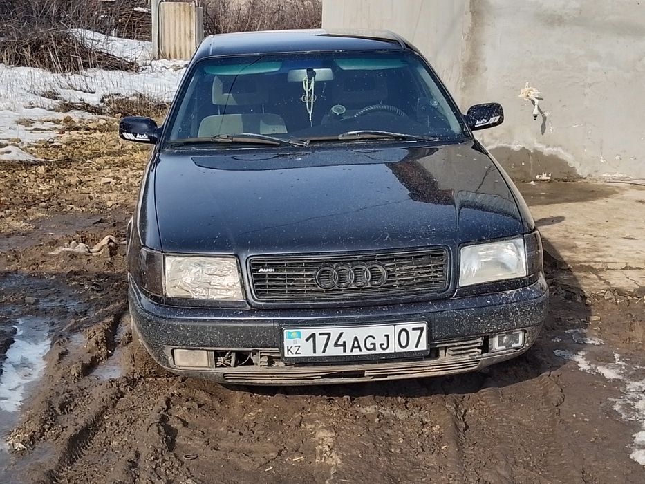 Продам Ауди 100 с4