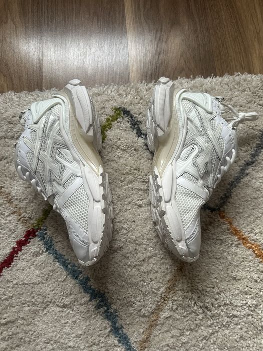 Balenciaga runner