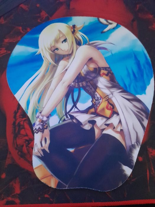 Продавам подложки за мишка