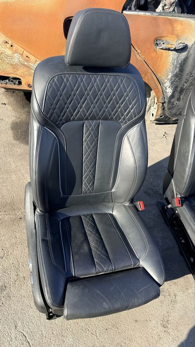 BMW G11 LCI Кожен салон