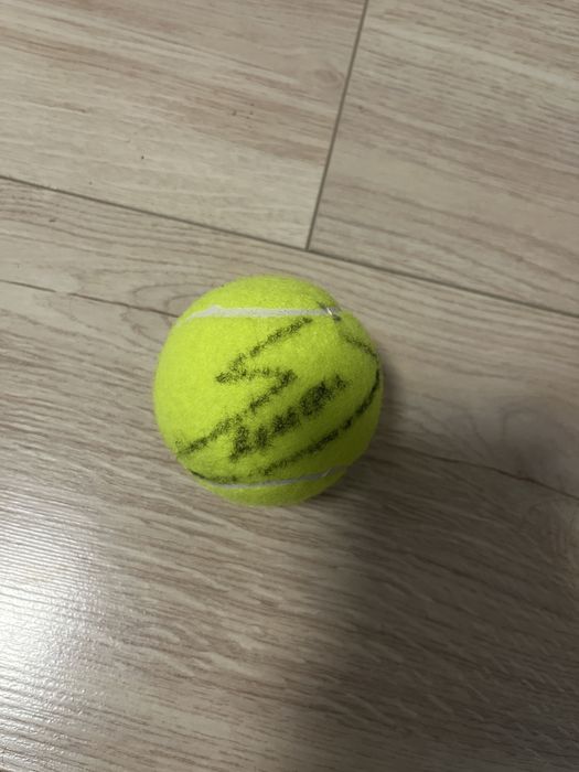 Minge semnata de Simiona Halep la iasi