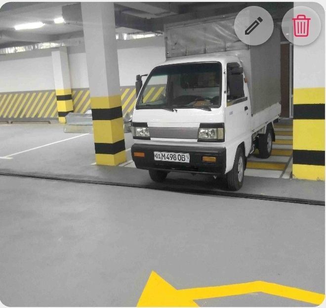 Labo moshinasi tent.jehol .polik. rezina xamma narsasi bor metani bor