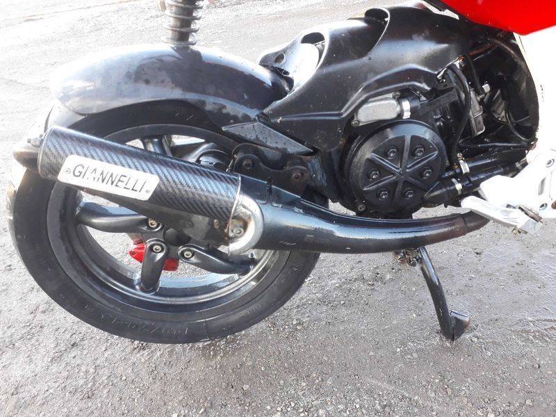 Gilera DNA Джилера ДНА Скутер Мотор НА ЧАСТИ