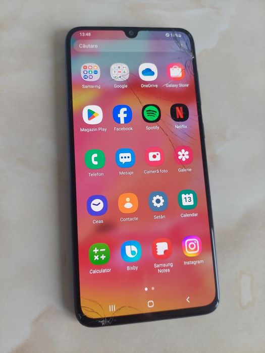 Vând Samsung Galaxy A70 albastru [spart dar funcțional] //poze reale