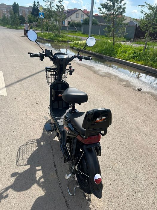 Электроскутер cup