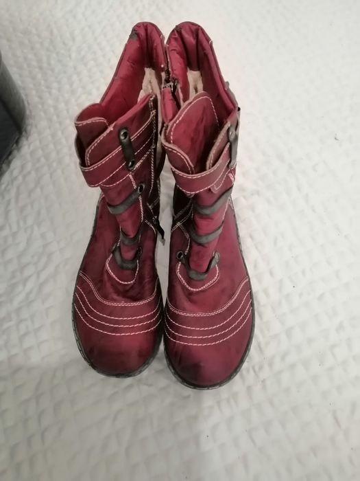 Обява 17 НОВИ зимни ботички