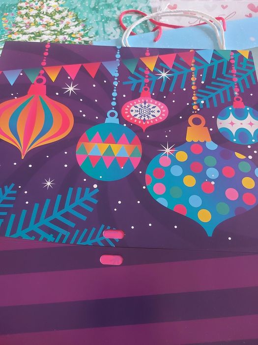 Пакеты , коробки новогодние подарочные