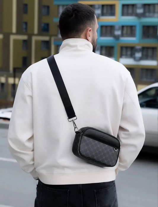 Барсетка продается