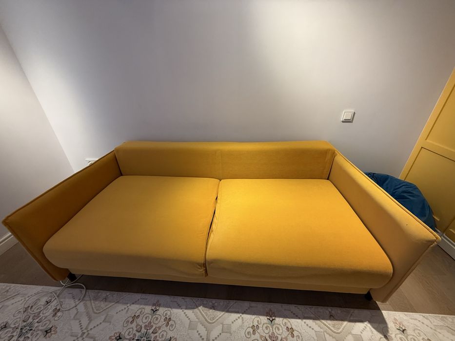 Диван раскладывающийся с нишей