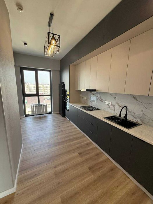 Срочно! Элитная 3-ком. квартира в ЖК Акай Сити Мирзо-Улугбекский район