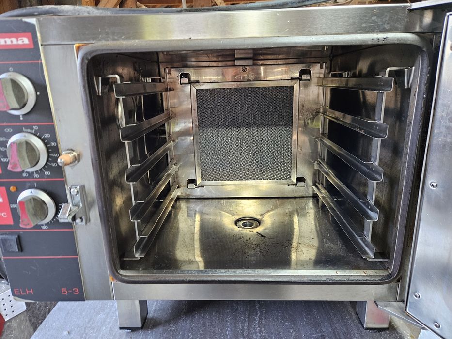 Конвекторна фурна Печка със горещт въздух за готвене печене на тестени