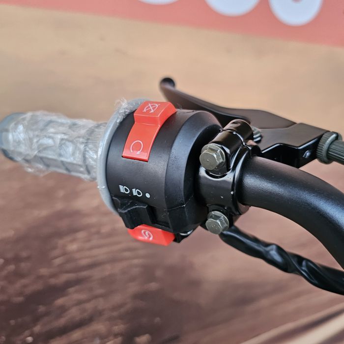 Motocross 19/16 KXD pro Falcon 150cc cu Bord digital sau fără