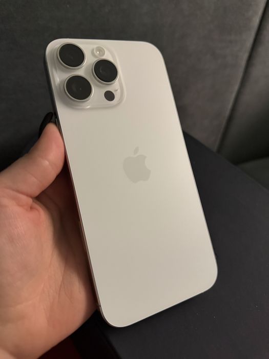 Айфон 16 про макс, с гарантией