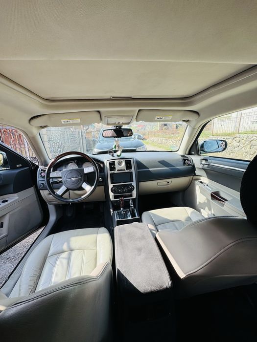 Chrysler 300c 2006 3.0 CRD 218 Cp