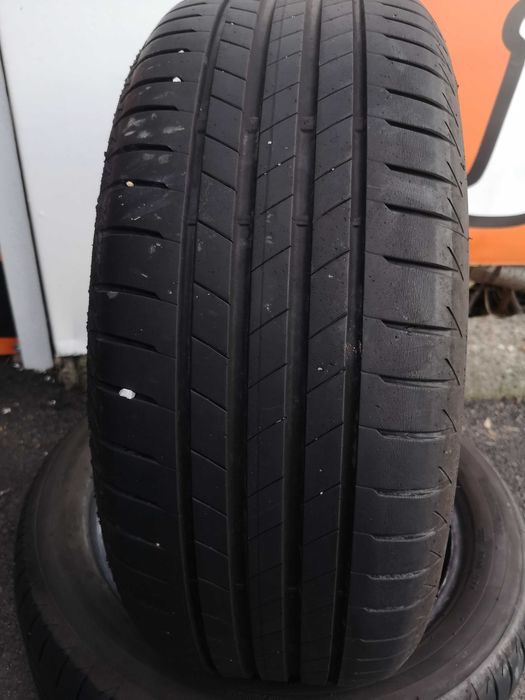 2бр 225/50/18 BRIDGESTONE 6мм грайфер дот:20г ***