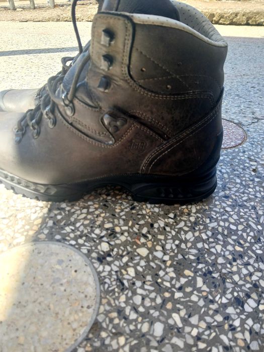 Обувки за дълъг поход и лов