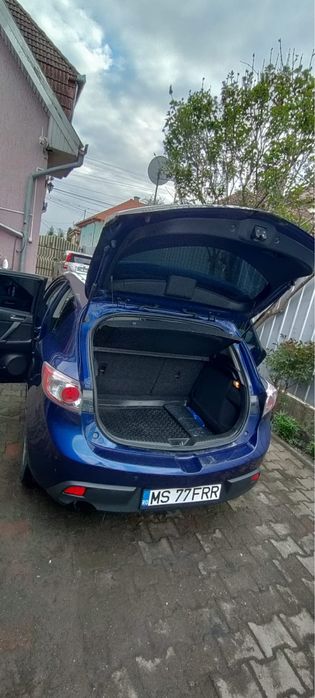 Mazda 3 an 2009 1.6 l diesel facelift