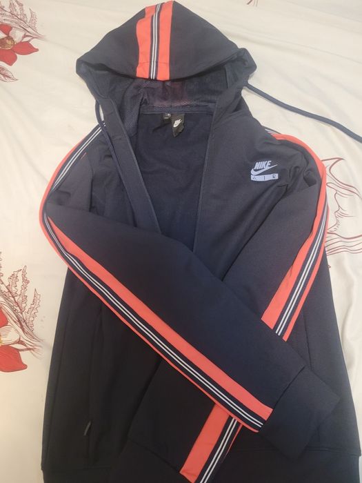 Vând trening dama Adidas