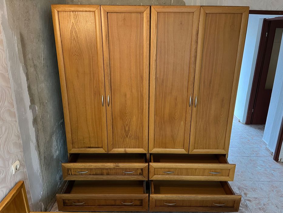 Комплект мебели за обзавеждане на спалня