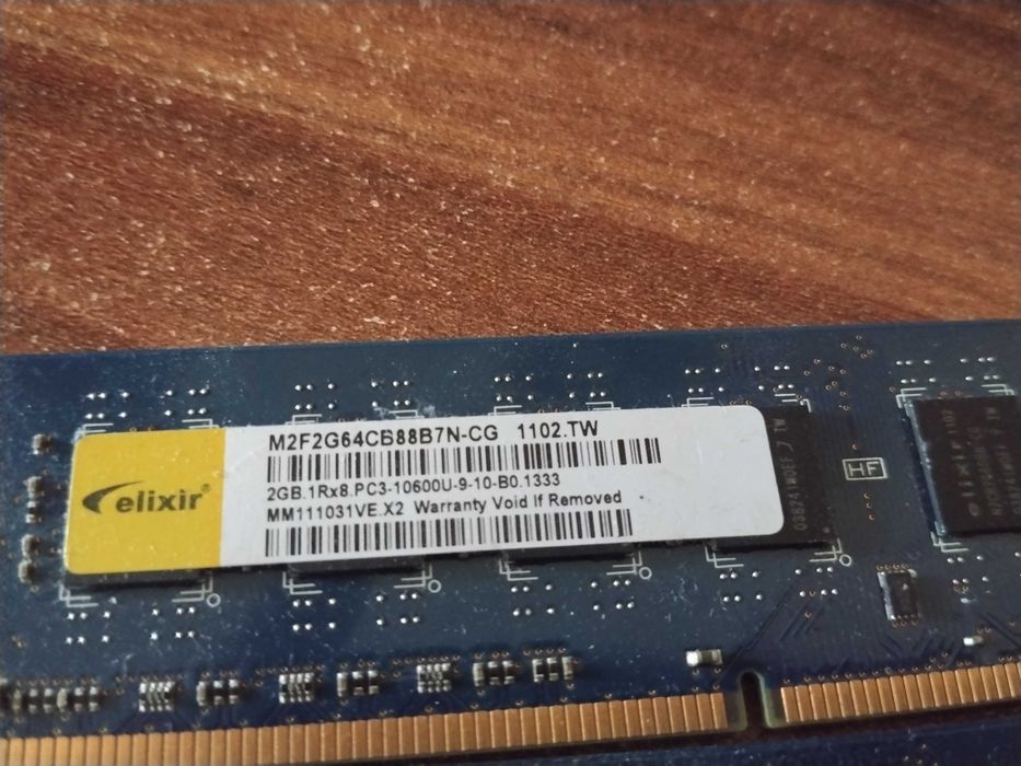 2x2 GB RAM DDR3 PC3-10600U - Elixir Nanya Technology 1.5 V