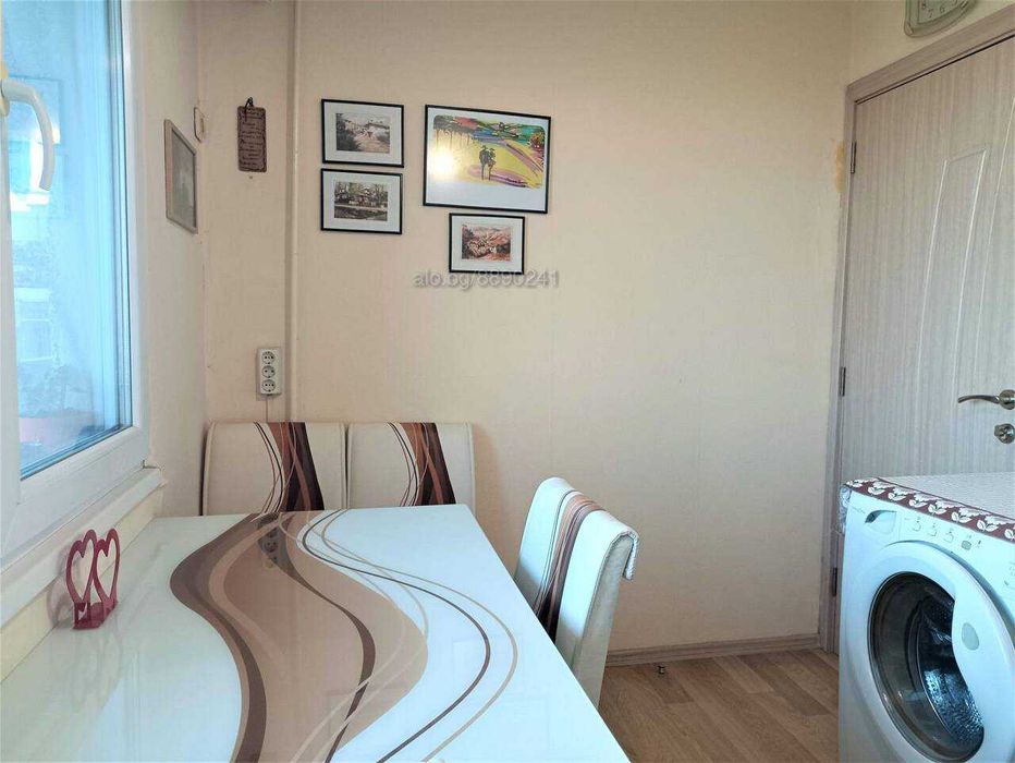 Дава се под наем Двустаен апартамент в Бургас, Изгрев - 65 кв.м за 397.8 € - Снимка #12