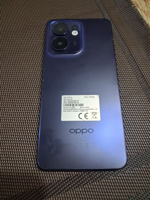 Vand oppo 13 F 5G