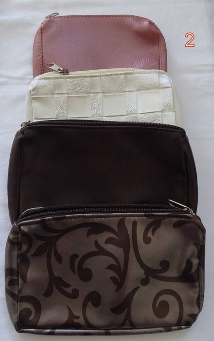 несесери-4броя за 10лв