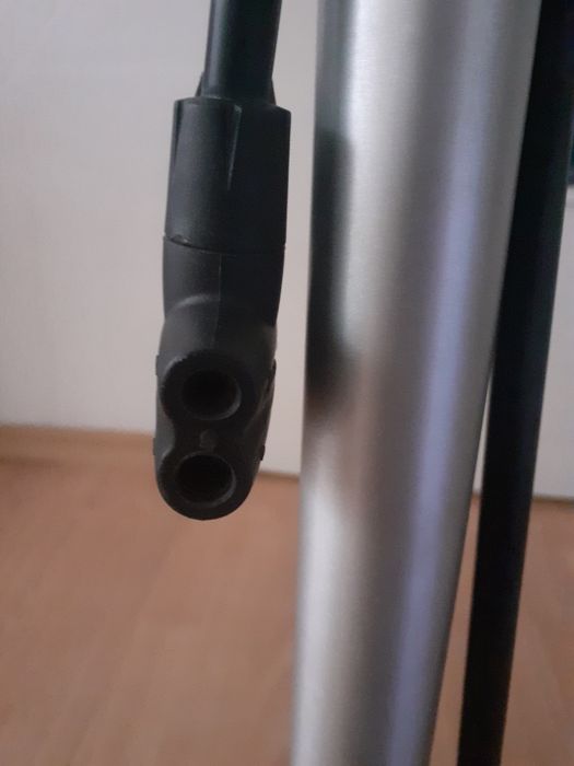 Помпа за всякакви гуми