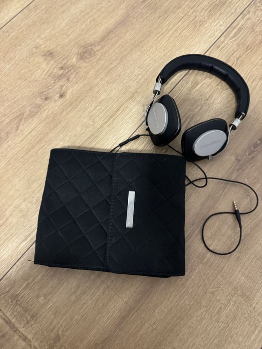 Casti Bowers & Wilkins P7