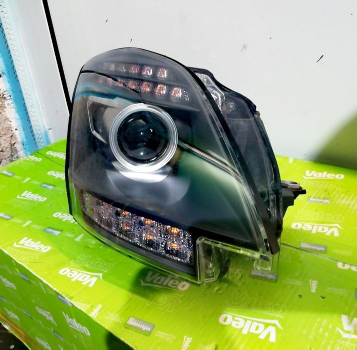 Фар фарове Mercedes SLS GT AMG 63 W197 / Мерцедес СЛС А197  BLACK LINE