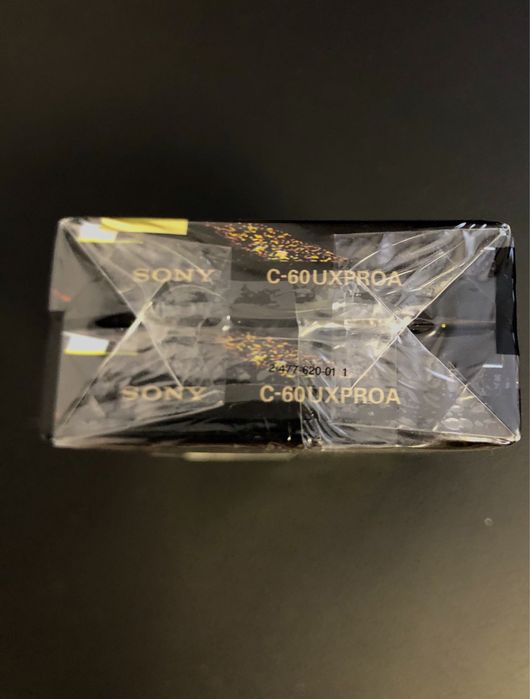 Vând 2 casete audio Sony UX-Pro 60 minute complet noi, sigilate