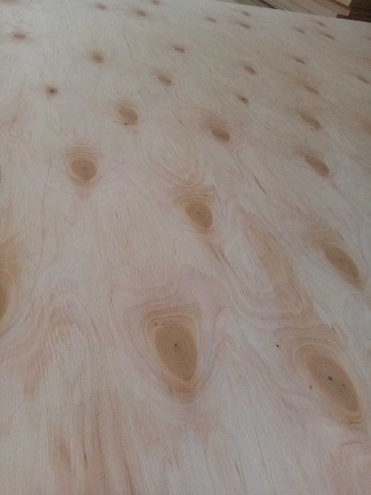 Placaj Mesteacan  4 mm 1525*1525