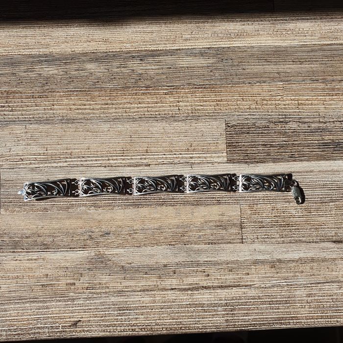 Дамска  сребърна  гривна