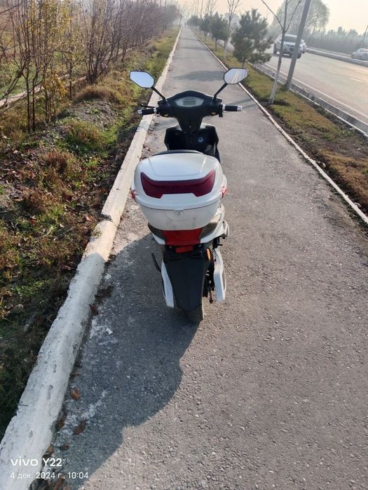 Скутер сотилади мошний