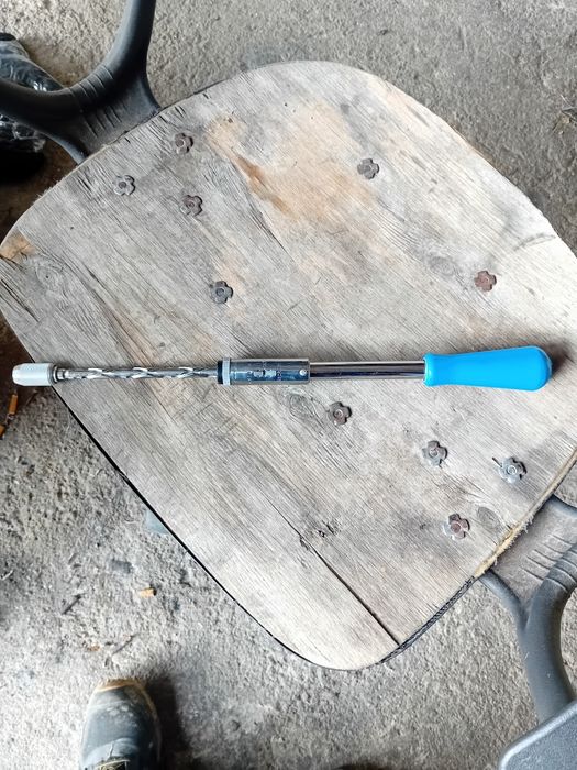 Спираловидна отвертка