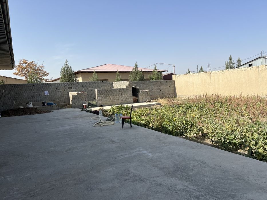 Ховли сотилади 10 соток. Уй