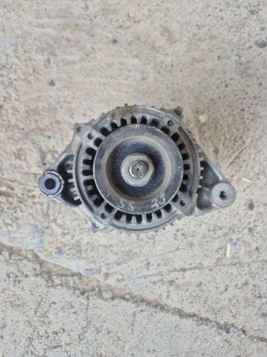 Генератор на тойота 3s-Fe