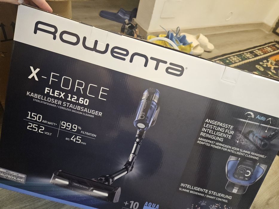 Aspirator Rowenta X-Force Flex 12.60 Aqua, 0.9 l, Autonomie 45 minute